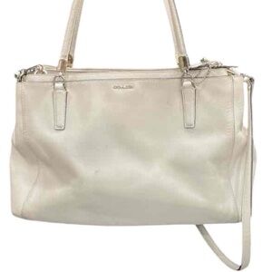 4738 Coach Off-White Leather Shoulder Bag 257534738